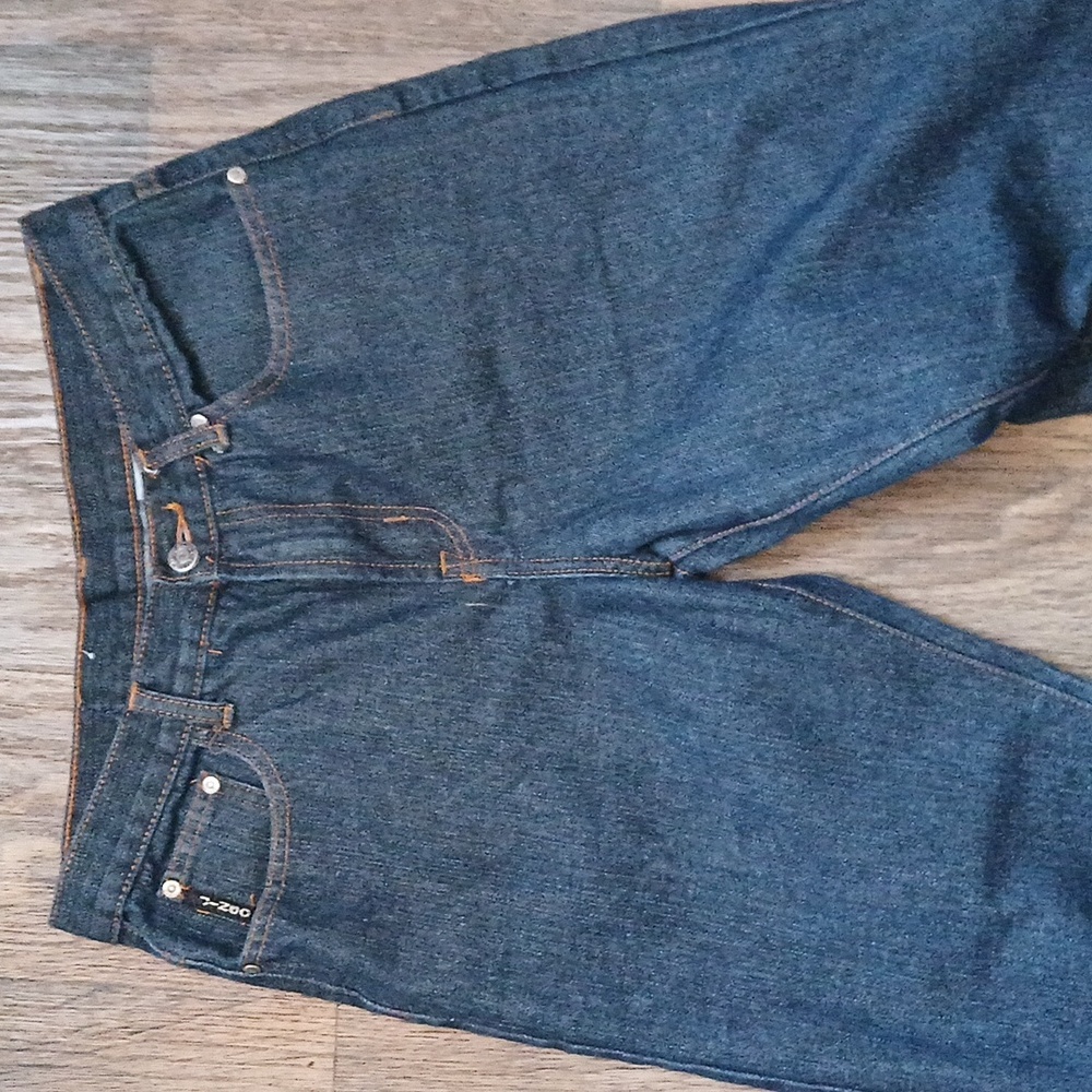 Authentic Jingo Men's Jeans. - Picture 10 of 15